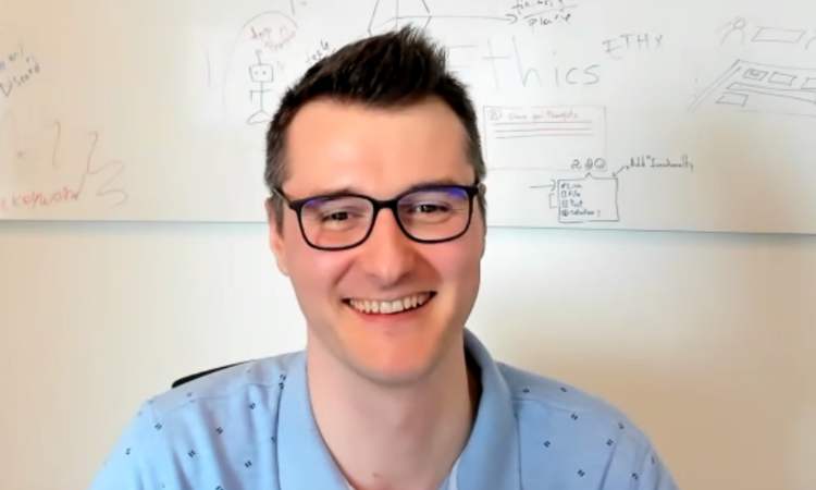 بنیانگذاران معروف اتریوم