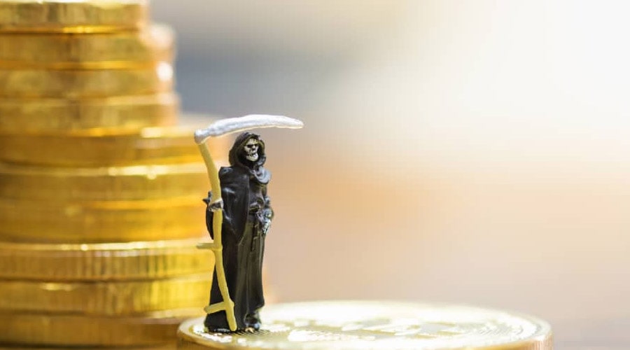 over-10-of-altcoins-vanish-amid-market-purg