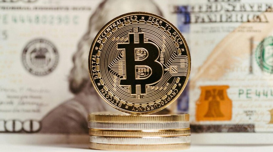 bitcoin-gets-highly-favorable-cues-dxy-sets-21-year-weakness-record-