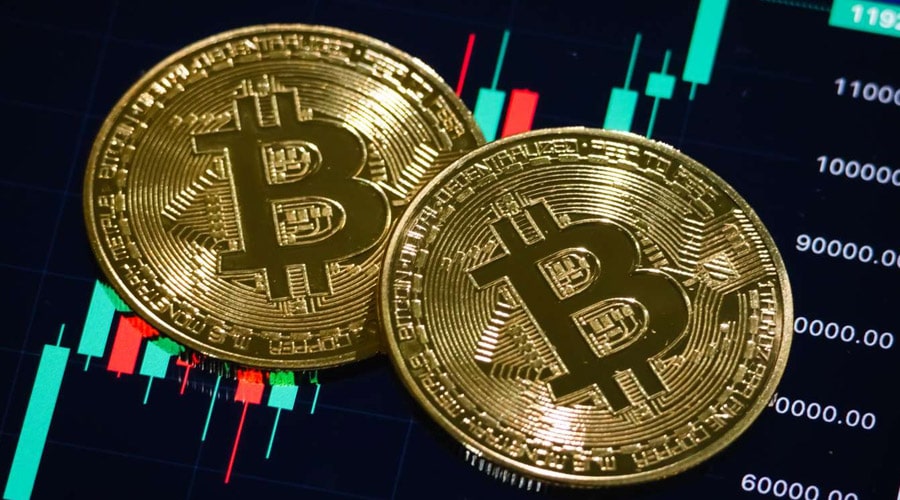 bitcoin-price-prediction-analyst-highlights-breakout-patterns-as-coinbase-ceo-backs-crypto-structure-bill-