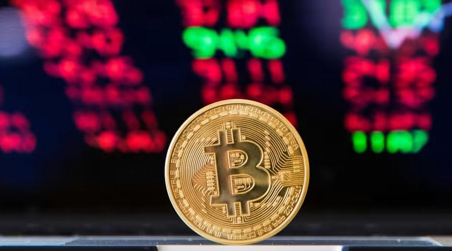 michael-saylor-predicts-bitcoin-will-outperform-sp-500-forever